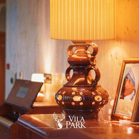 Vila Park Bujtina Hotel Prizren Ngoại thất bức ảnh